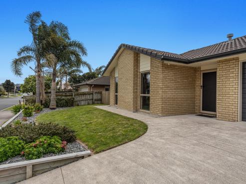 14 Omega Place, Coastlands