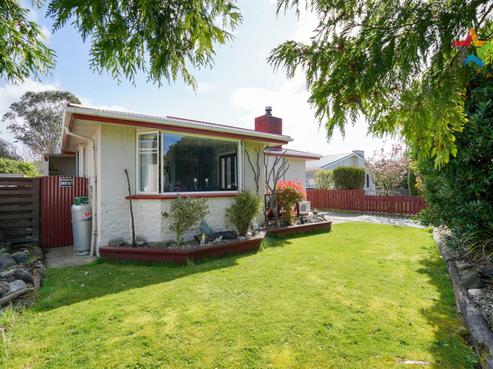 10 Roseburn Place, Hargest