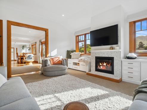 24 Khandallah Road, Ngaio