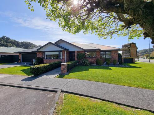 10 Westvale Drive, Greymouth
