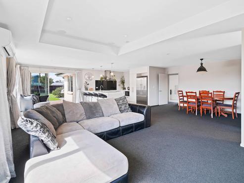 16 Quartz Drive, Rolleston