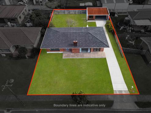 1 Buckingham Crescent, Manukau