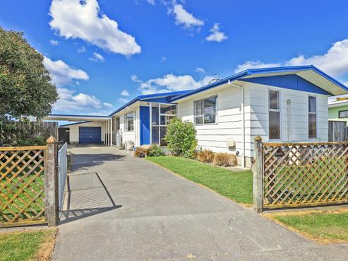 15 Cooke Place, Taradale