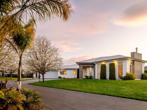 39 Roy Hilton Drive, Flagstaff