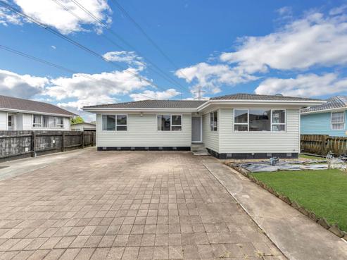 39 Zelda Avenue, Clover Park