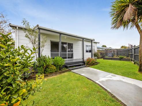 27A Kowhai Street, Inglewood