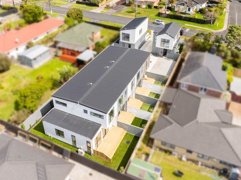 7/113 Flanshaw Road, Te Atatu South