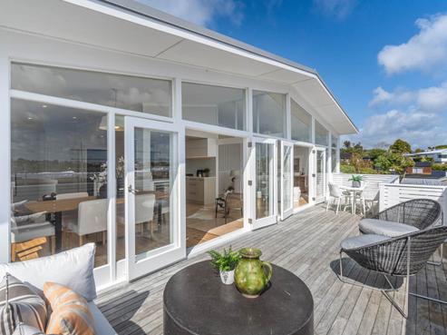 281 East Coast Road, Mairangi Bay