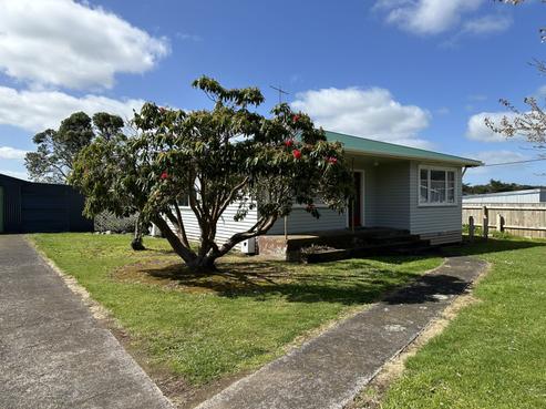 74 Egmont Street, Kaponga