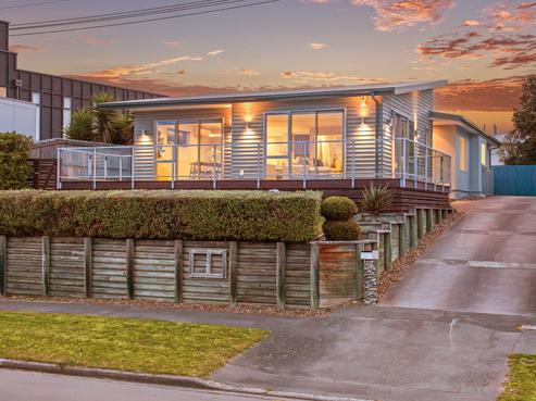 1B Aston Drive, Waimairi Beach