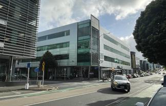 Carlton Gore Corner - Plenty of Parking