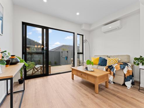 6/113 Flanshaw Road, Te Atatu South