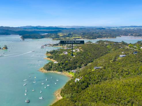 1 Arabella Road, Opua