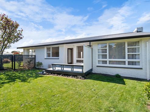 30 Charles Upham Avenue, Hillmorton