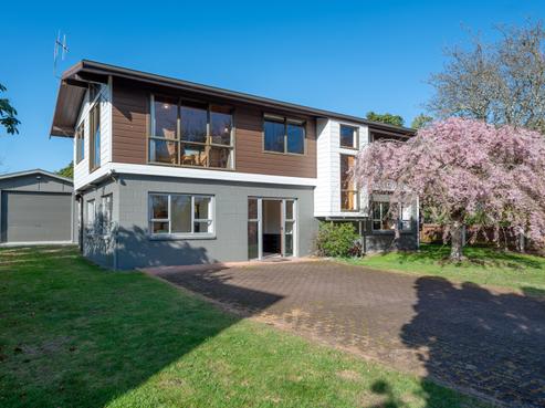 8 Keitha Place, Kinloch