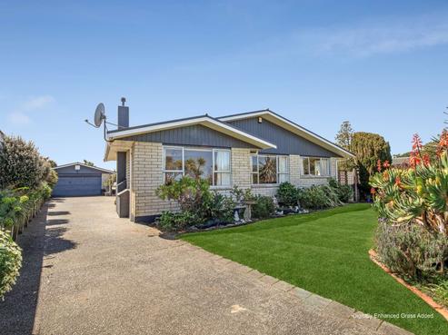 102 Matai Street, Castlecliff