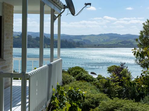 17 Lewer Road, Whangaroa