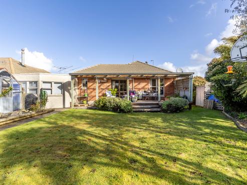 268 Tramway Road, Strathern
