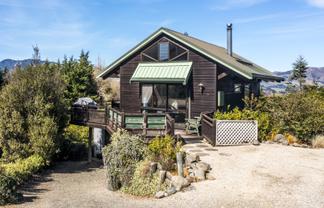 76 Chalet Crescent, Hanmer Springs