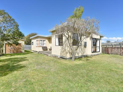 21 Kowai Street, Leithfield