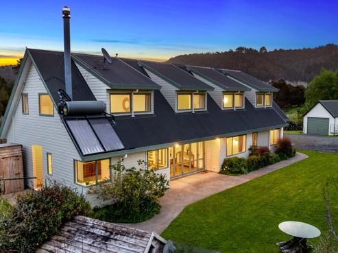 692 Haruru Road, Kaukapakapa