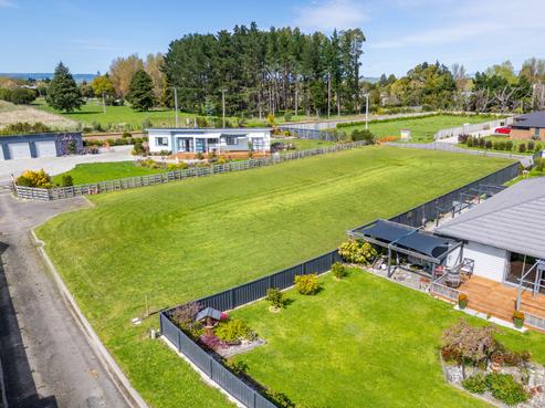 101D Lincoln Road, Carterton