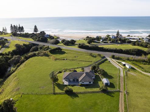 858 Wainui Road, Wainui