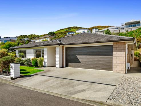 175 Woodman Drive, Tawa