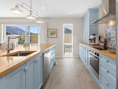12 Sentinel Drive, Lake Hawea