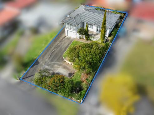 27 Kokiri Street, Te Atatu South