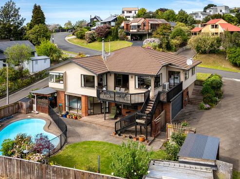 41 Churchill Drive, Taradale