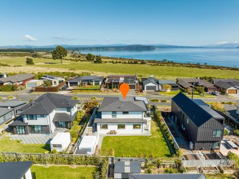 14 Victory Drive, Wharewaka