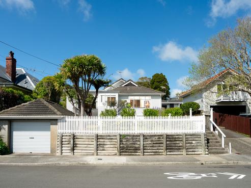 23 Friend Street, Karori