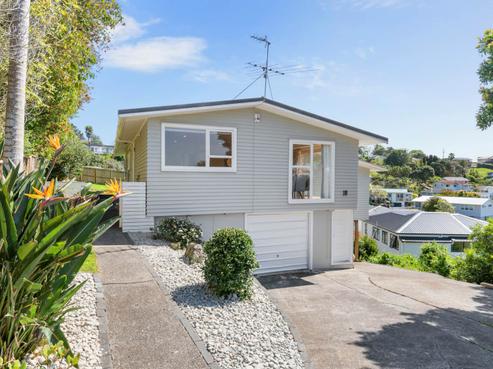 18 Sycamore Drive, Sunnynook