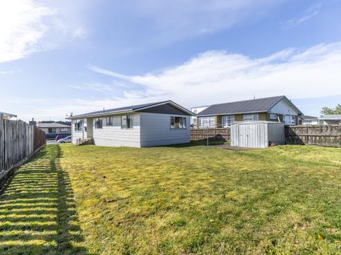 48 Lauder Crescent, Heidelberg