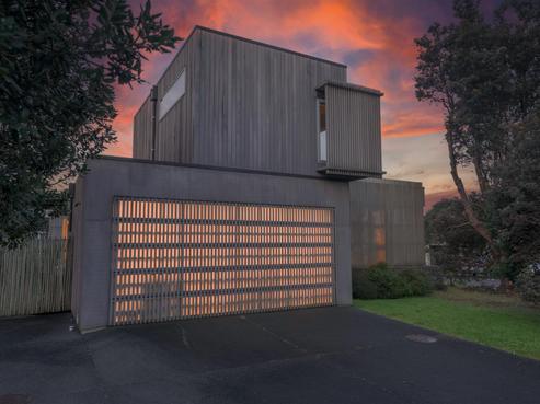 19 Lagoon Way, Omaha