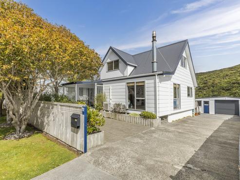 52 Hazlewood Avenue, Karori