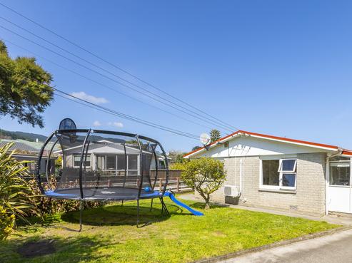 4B Te Uruhi Grove, Paraparaumu