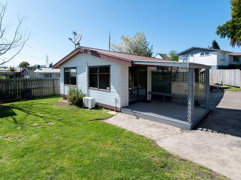 88A Mount View Drive, Mangakakahi