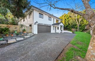 4 Queen Natalie Place, Massey