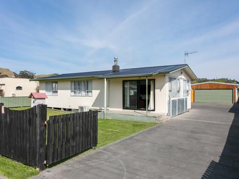 6 Ralph Street, Tamarau