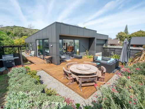 6 Pukatea Close, Raumati Beach