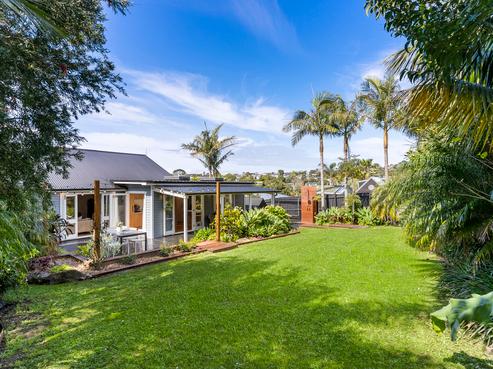 27A Kiteroa Terrace, Rothesay Bay