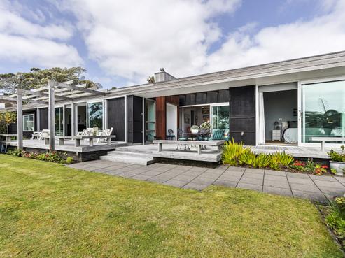 13 Shearer Drive, Oakura