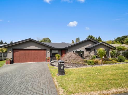9 Caulfield Place, Pukehangi