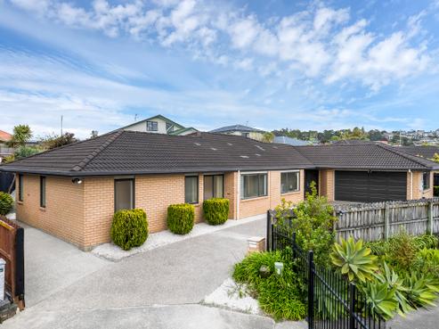 8 Bokeen Lane, Flat Bush