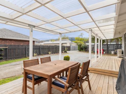 9A Heretaunga Square, Silverstream
