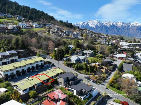 11/14 Malaghan Street, Queenstown Central