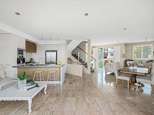 30 Little Compton Mews, Snells Beach