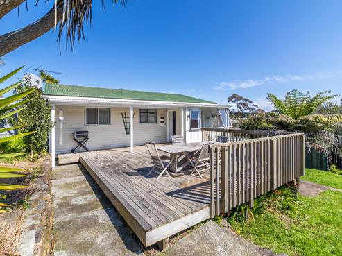 40 Tahi Road, Ostend